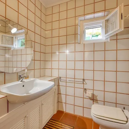 Holiday home Trilocale Sant'anna Vicolo Del Mughetto - Goelba Bagnaia (Livorno)